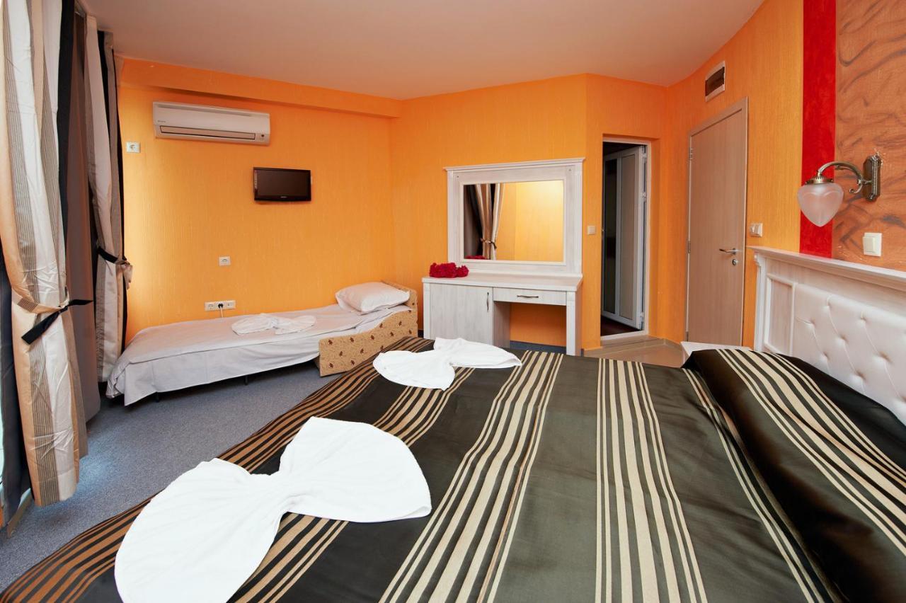 Hotel Paros Pomorie Exterior foto